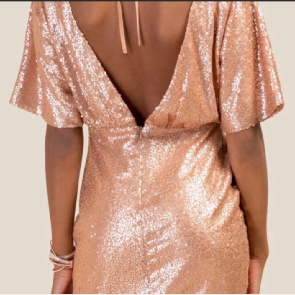 🌸2/$25 NWT Francesca’s Tatiana Rose Gold Sequined Dress - Picture 3 of 14